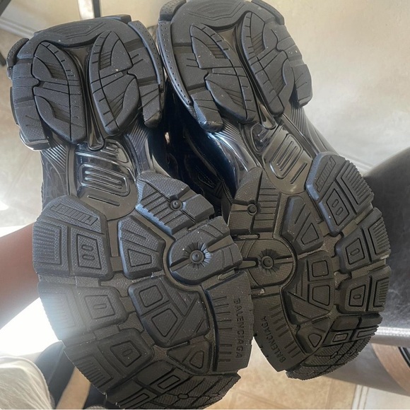 KITH X Balenciaga collaboration. Never worn, brand new. - Picture 6 of 6